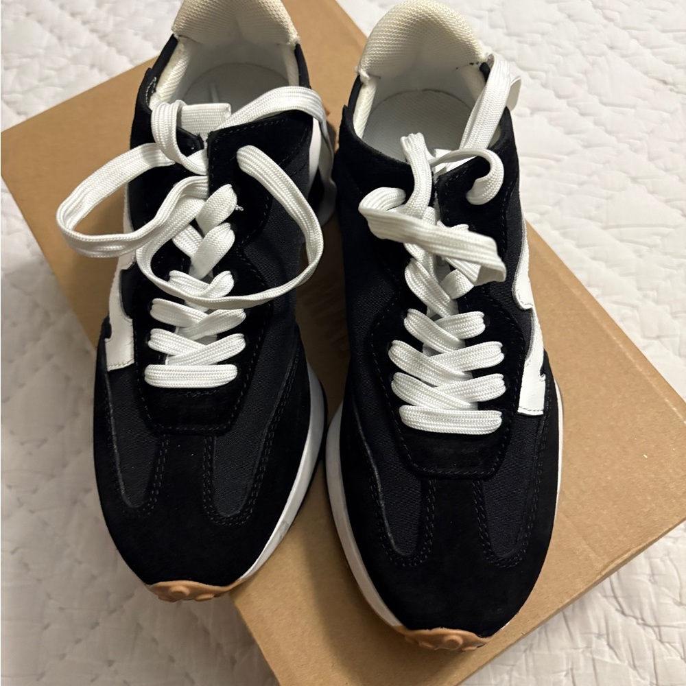 Steve Madden Black White Sneakers with Tan Accents - Picture 3 of 4